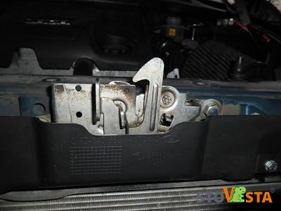 Замок капота Granta, Largus (1.6 8V, 2WD)- замена